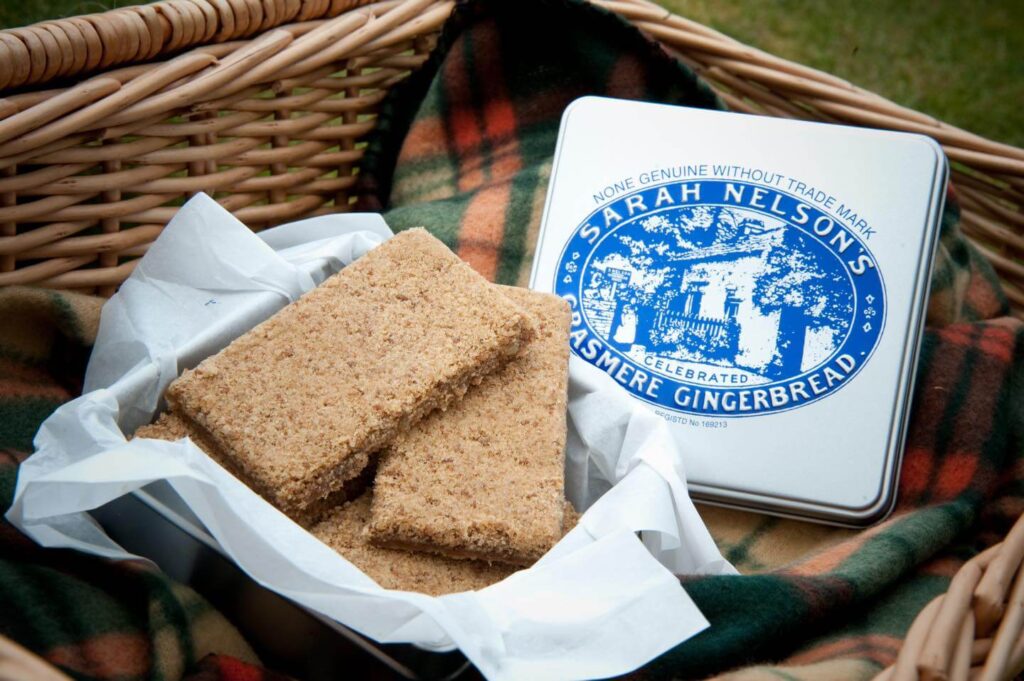 Grasmere Gingerbread tin